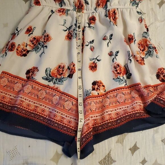 Trixxi romper - Picture 8 of 15